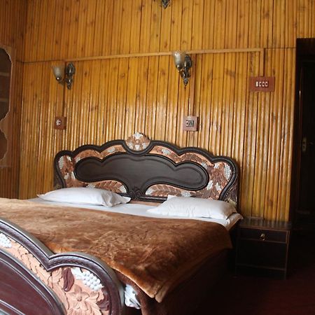 Butterfly Hotell Srīnagar Eksteriør bilde